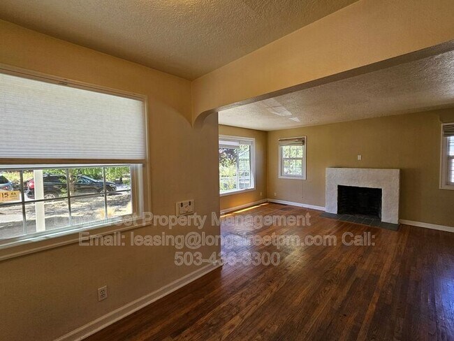 Building Photo - 7036 N Concord Ave