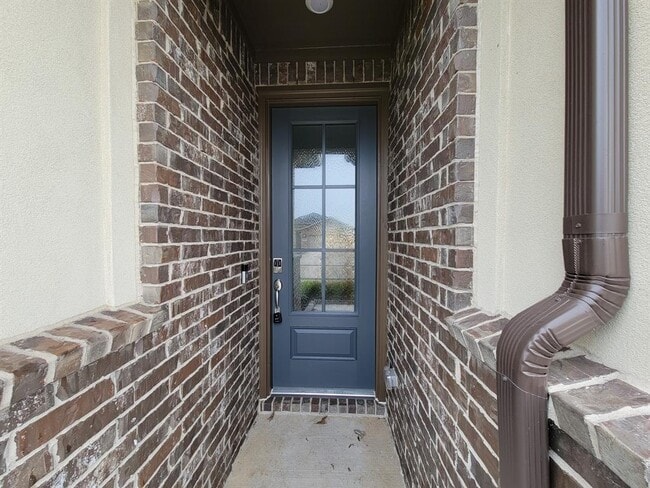 Building Photo - 9742 Rialto Hts Dr