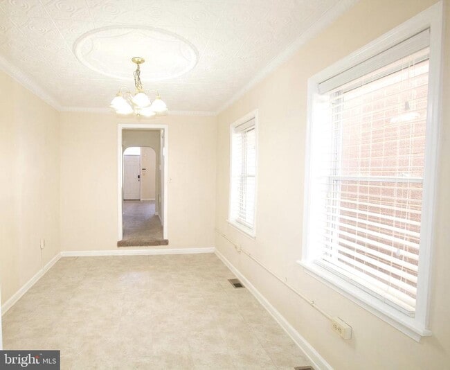 Building Photo - 2343 Eastern Ave