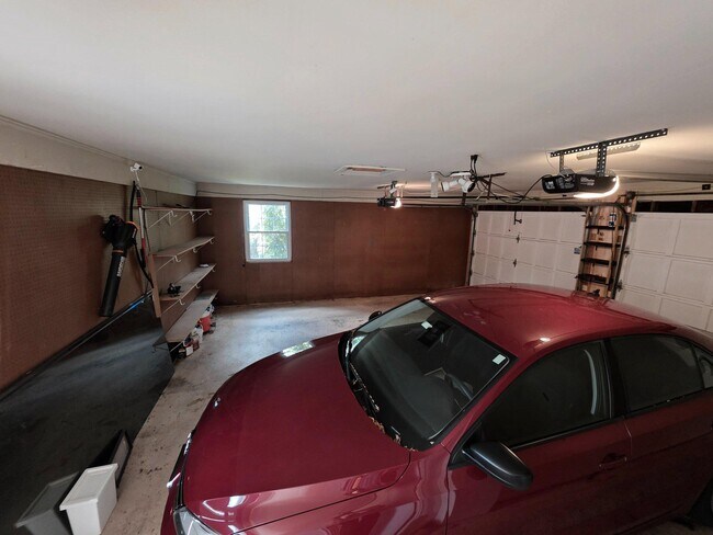 Building Photo - 8120 Paisley Pl