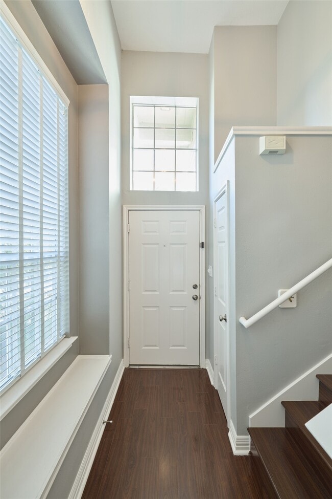 Building Photo - 39 N Walden Elms Cir