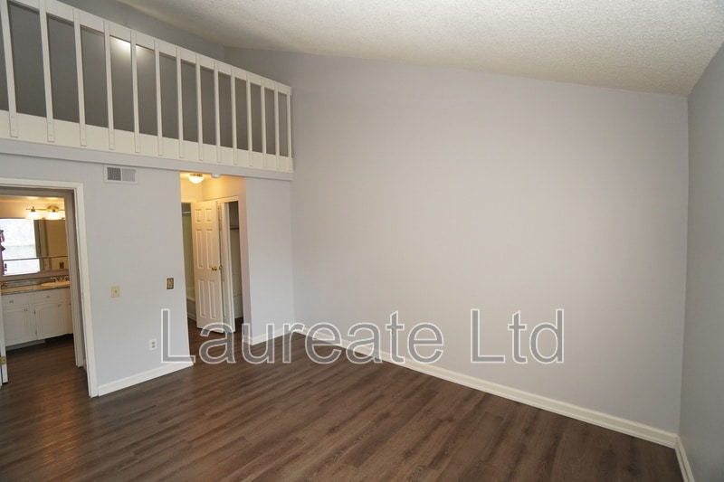 Building Photo - 3662 S Granby Way