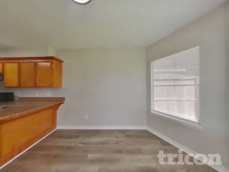 Building Photo - 13311 Danshire Dr