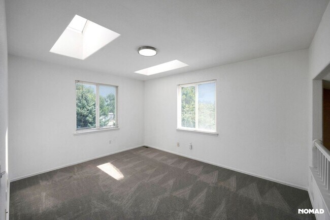 Building Photo - Spacious 4BR House in Broomfield
