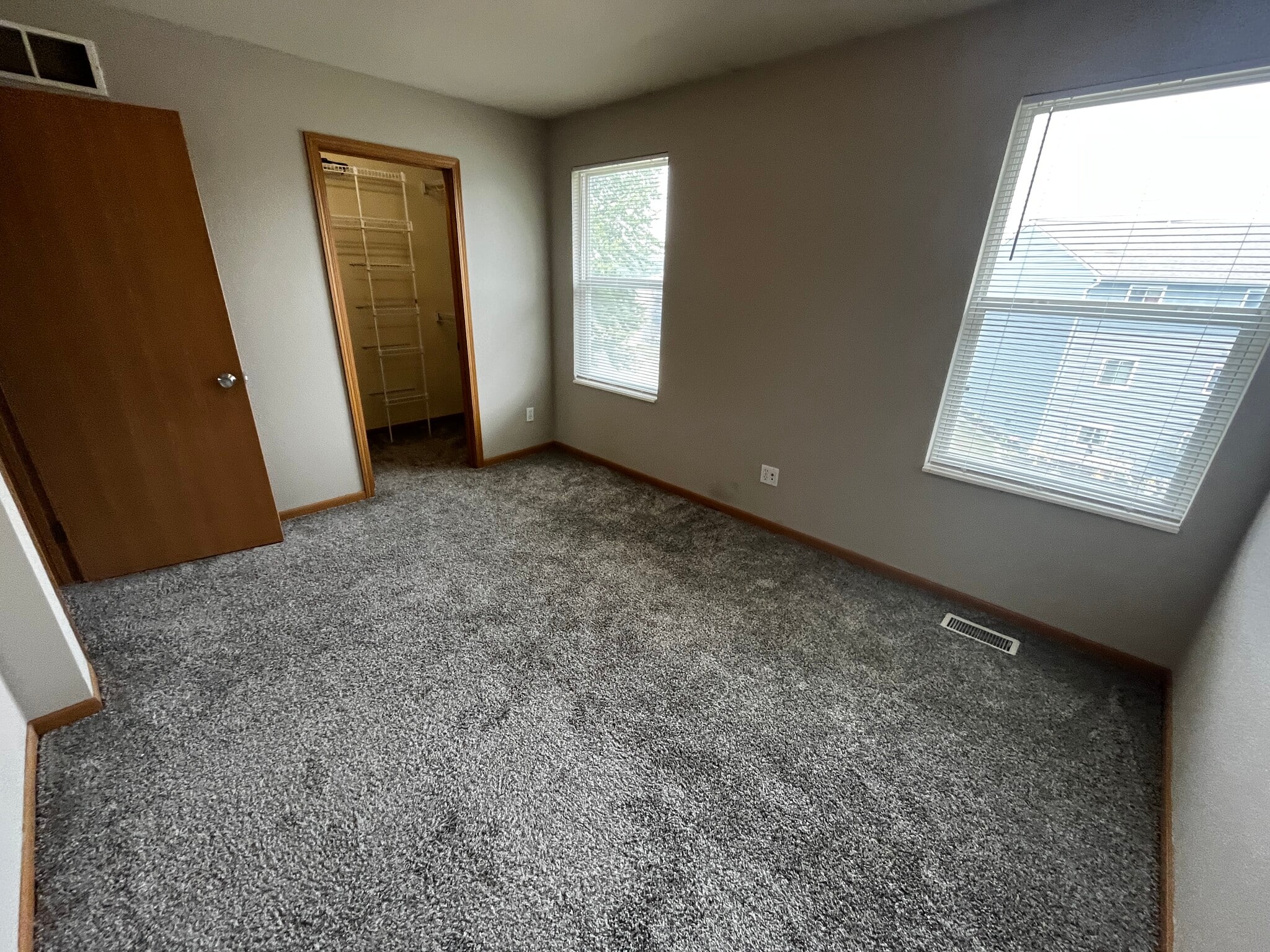 Building Photo - 363 Harbor Town Ct
