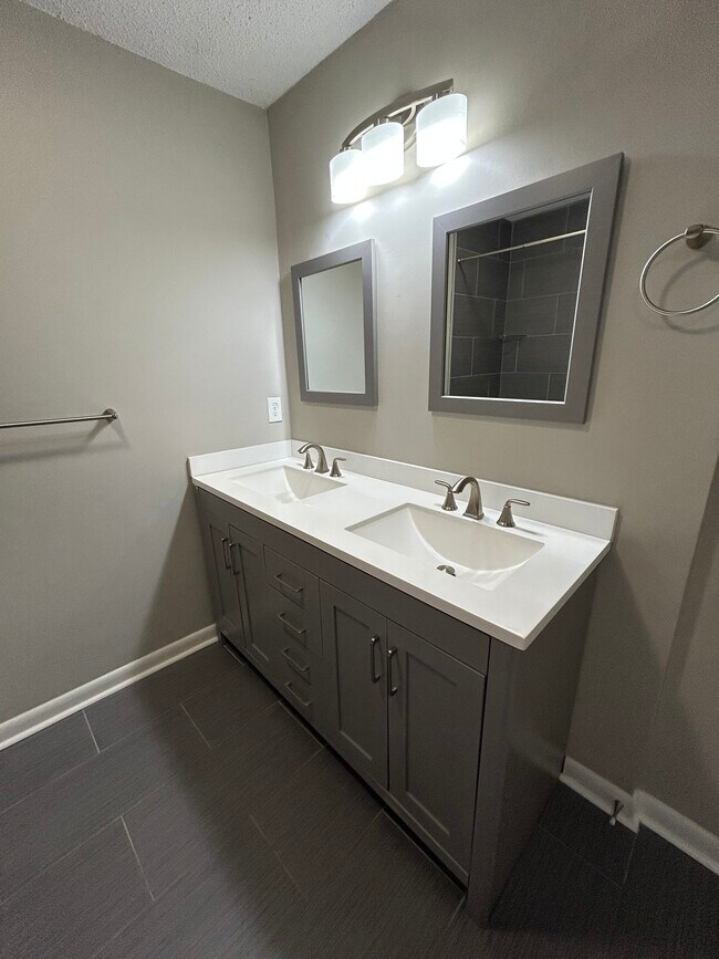 Building Photo - 1107 Smith St SW