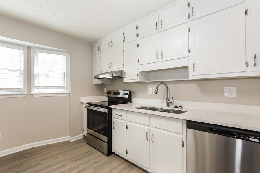 Building Photo - 1316 Candlelite Ln