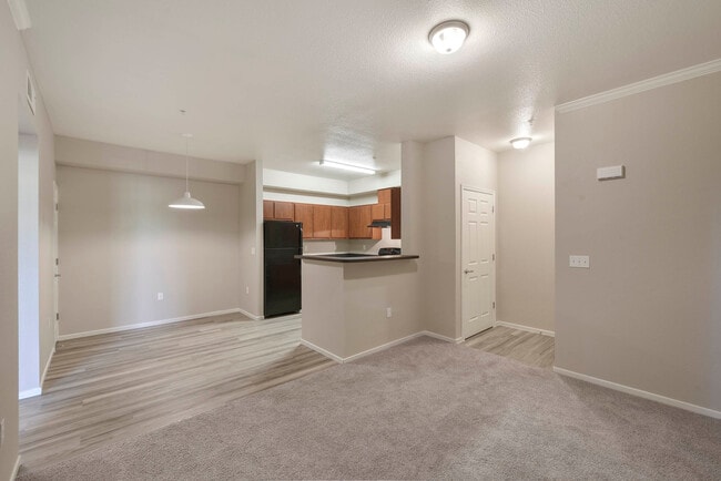 Building Photo - The Ridge Apartments