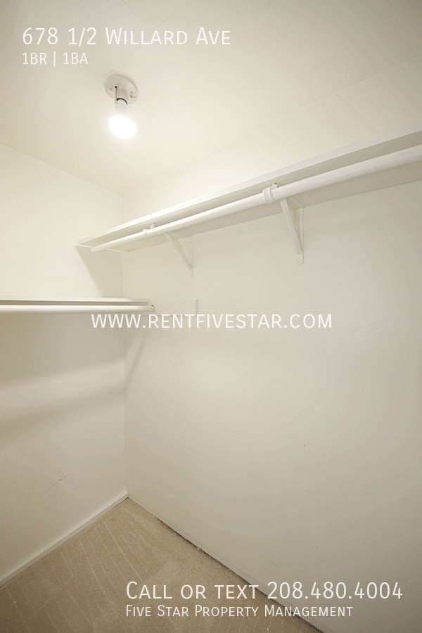 Building Photo - 678 1/2 Willard Ave-