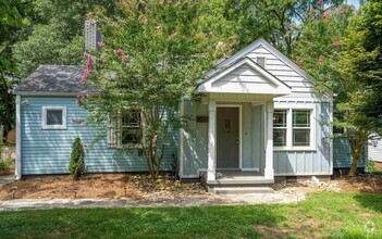 Building Photo - Adorable 2/1 Located In Desirable Overbook...