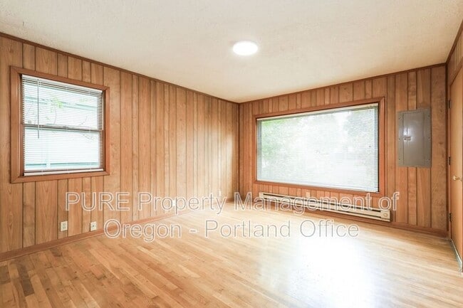 Building Photo - 2931 SE 119th Ave
