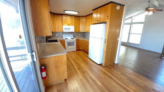 Building Photo - Updated 3 Bedroom Home in Cedar City!