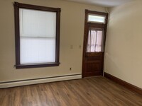 Building Photo - 78 E Main St