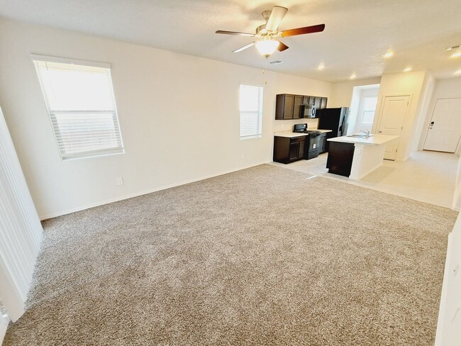 Building Photo - Energy Efficient Home!