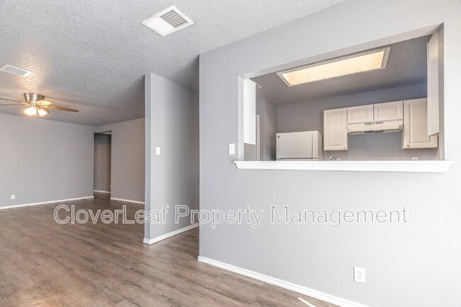 Building Photo - 3612 Candlehill
