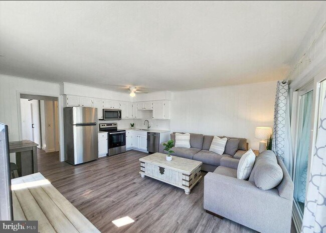 Building Photo - 11 91st St