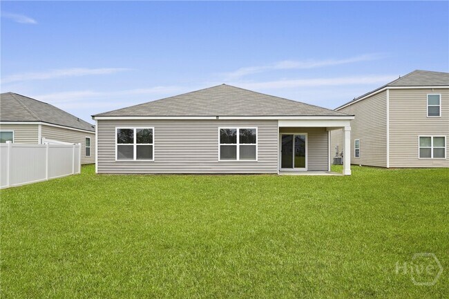 Building Photo - 231 Skylark Rd