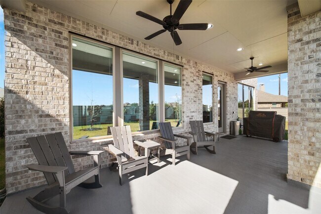 Building Photo - 4303 Cottonwood Creek Ln