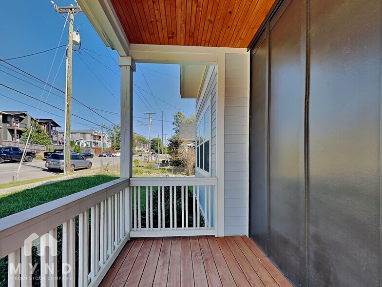 Building Photo - 131 Fain St