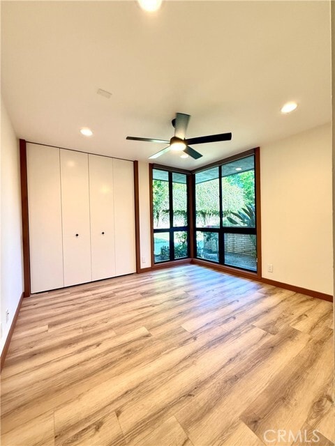 Building Photo - 880 N Gainsborough Dr