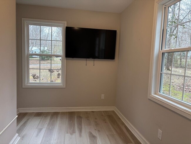 Building Photo - 3-4 bed, 2 bath with full basement in Asheboro