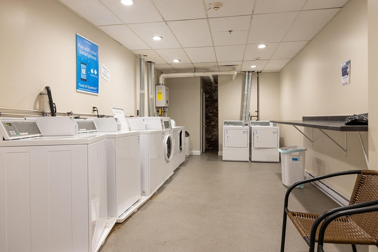 Laundry Room - 99 Silver St
