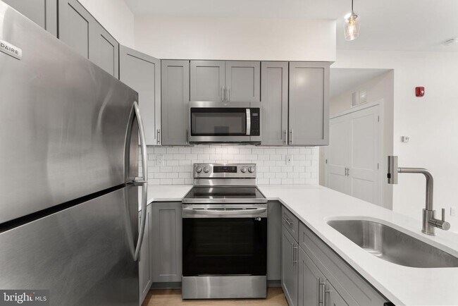 Building Photo - 3500 Wharton St