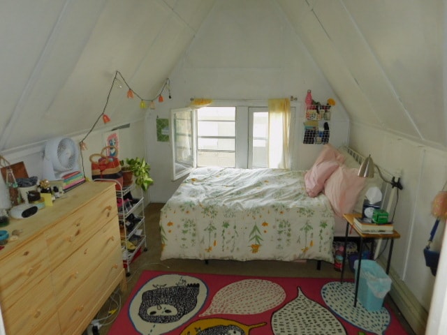 Building Photo - 2317 Harriet Avenue