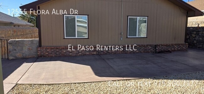 Building Photo - 12555 Flora Alba Dr