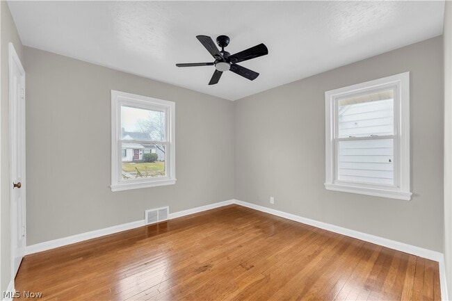 Building Photo - 21303 Kenyon Dr