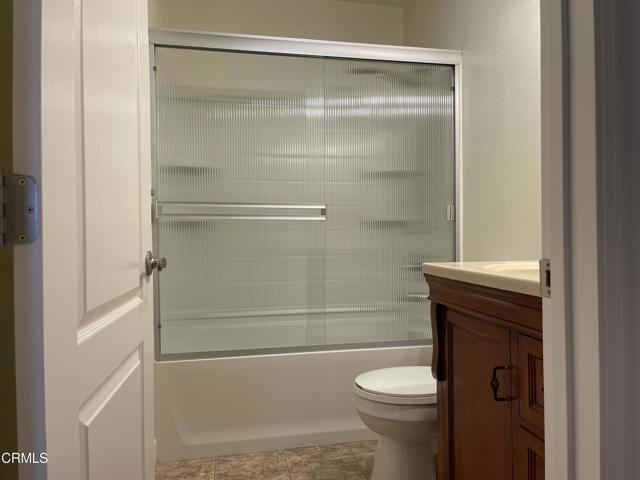 Building Photo - 3226 La Crescenta Ave