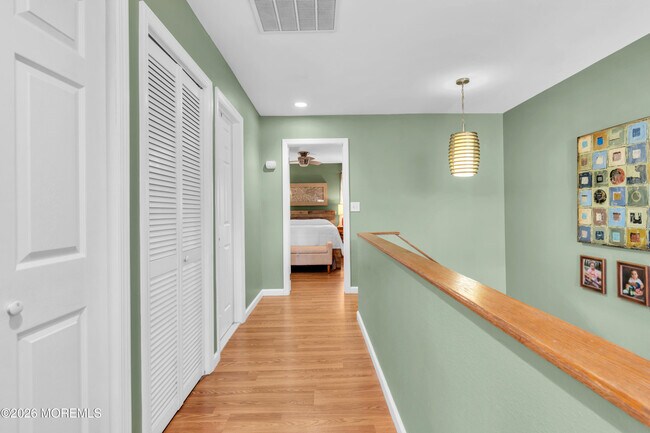 Building Photo - 414D Andover Dr