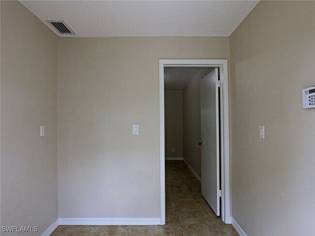 Building Photo - 3958 La Palma St