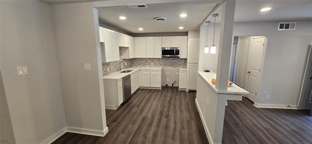 Building Photo - 2021 Costa Mesa Dr