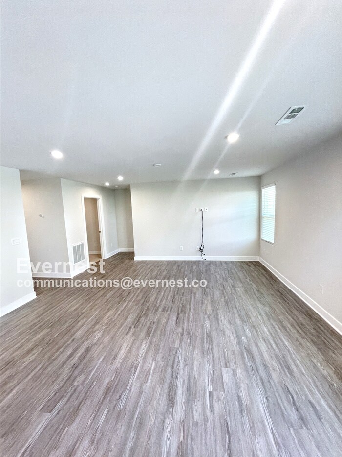 Building Photo - 2660 Thornton Grove Blvd