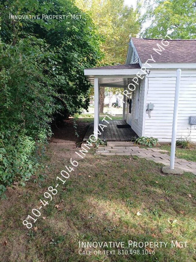 Primary Photo - 120 E State St