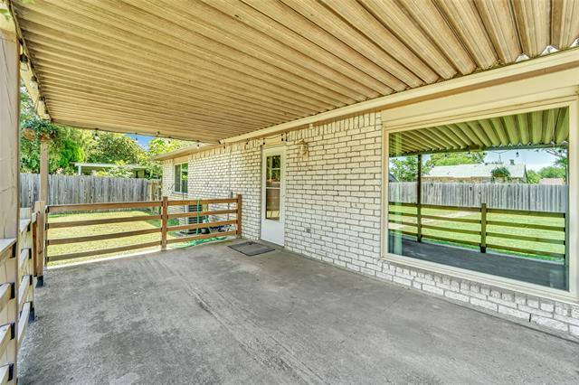 Building Photo - 225 Rockcrest Dr