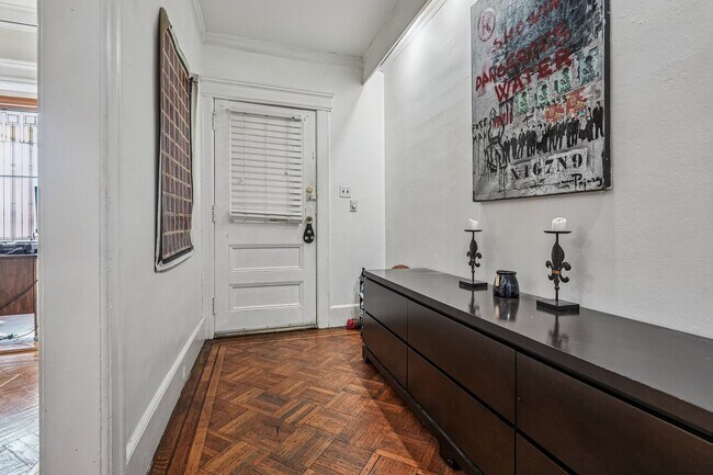 Building Photo - 38 Liberty Pl