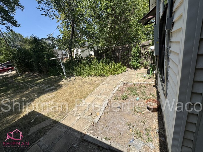 Building Photo - 2909 Gorman Ave