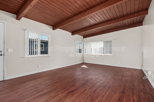 Building Photo - 3492 Garfield St