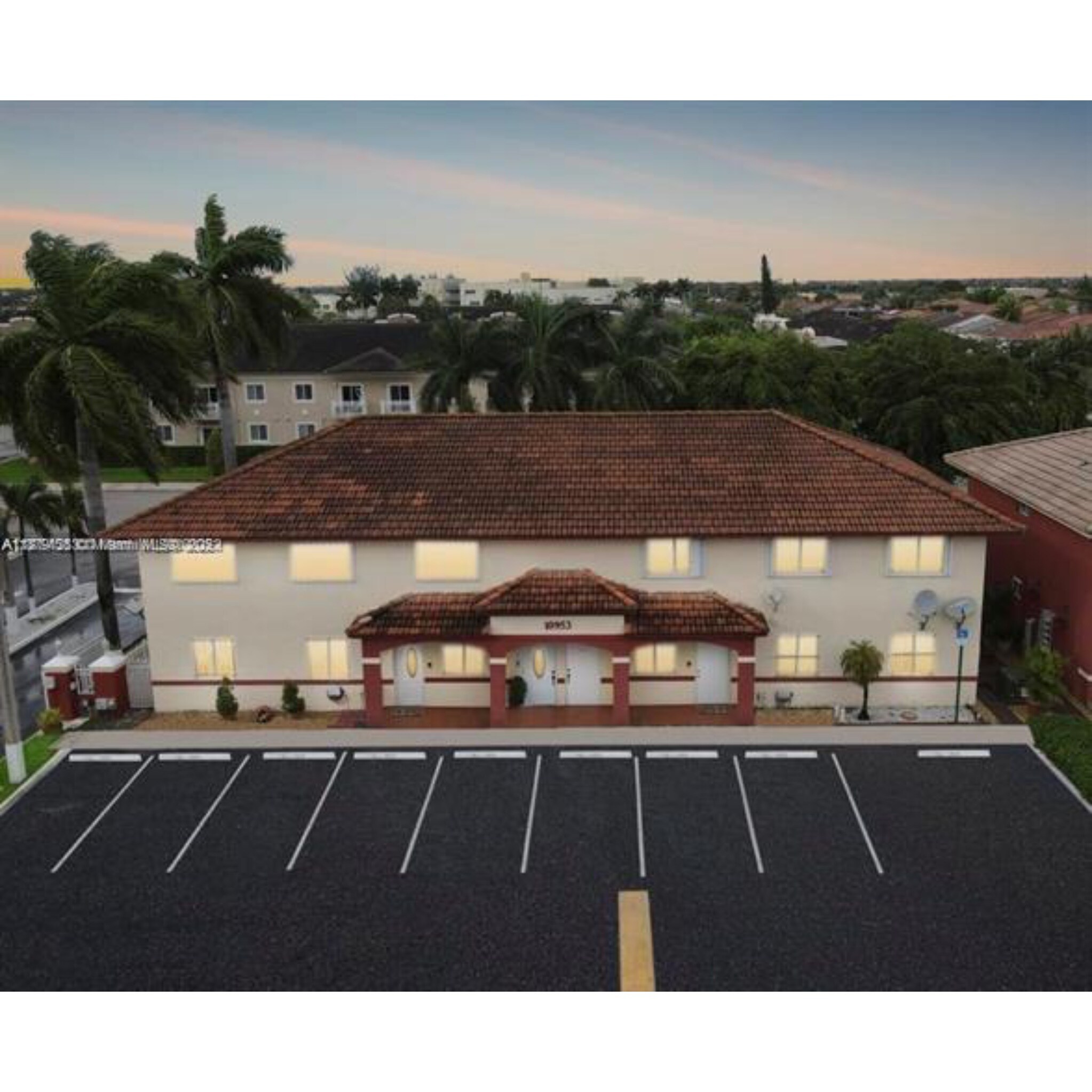 Building Photo - 10953 W Okeechobee Rd