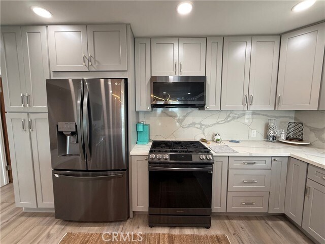 Building Photo - 1174 E Ocean Blvd