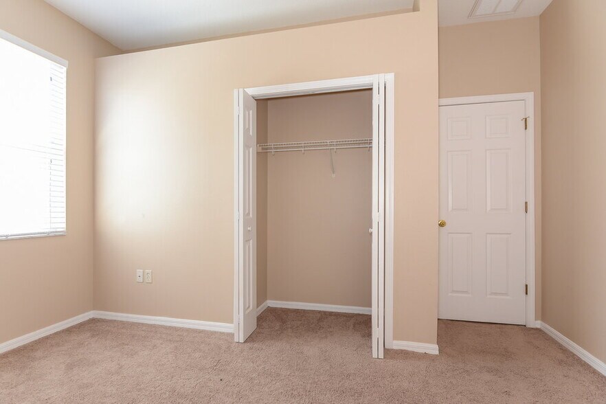 Building Photo - 4551 Mapletree Loop