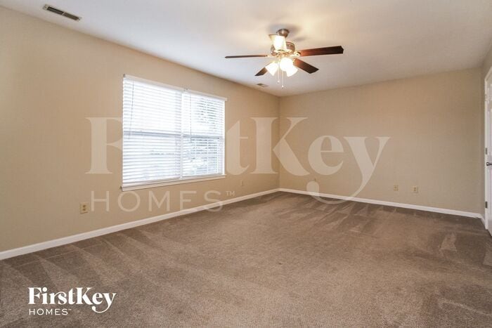 Building Photo - 8322 Southern Springs Dr