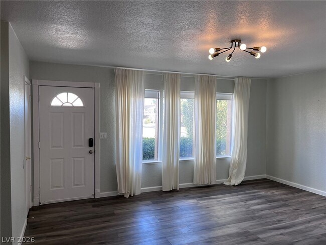 Building Photo - 3369 Medina Ct