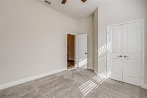 Building Photo - 225 Palmerston Dr