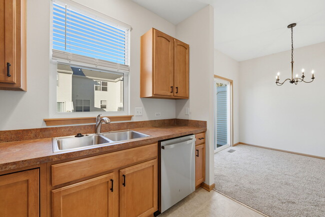 Building Photo - 1472 Cambria Dr