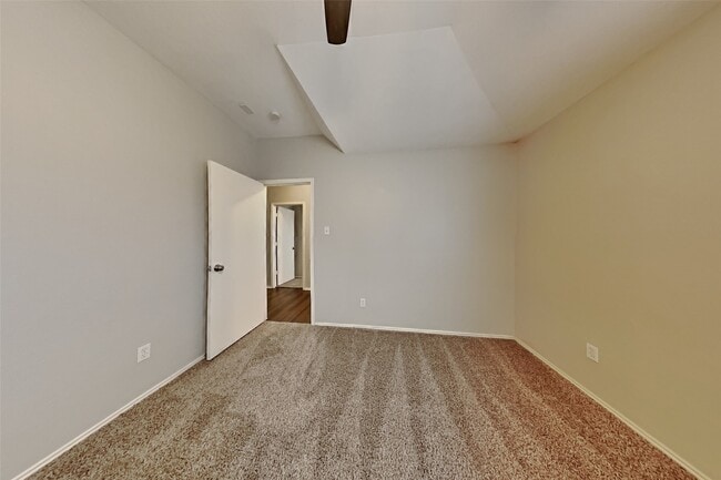 Building Photo - 21610 Britton Hill Way