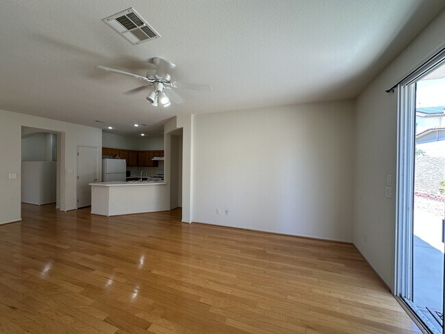 Building Photo - 9900 Shadow Grove Ave