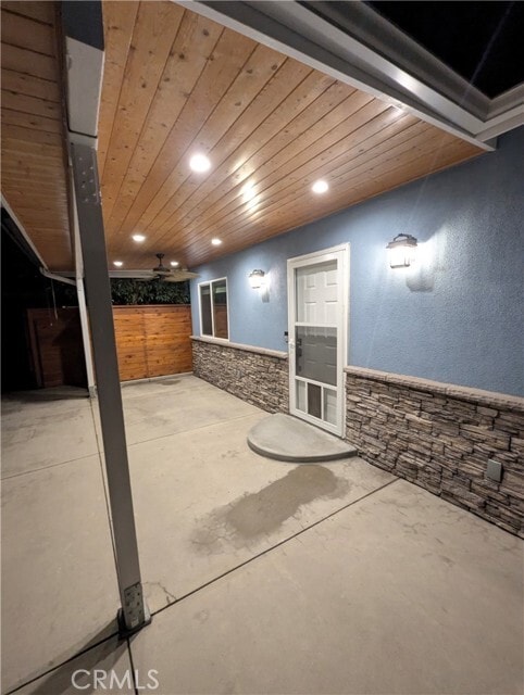 Building Photo - 2317 5th St